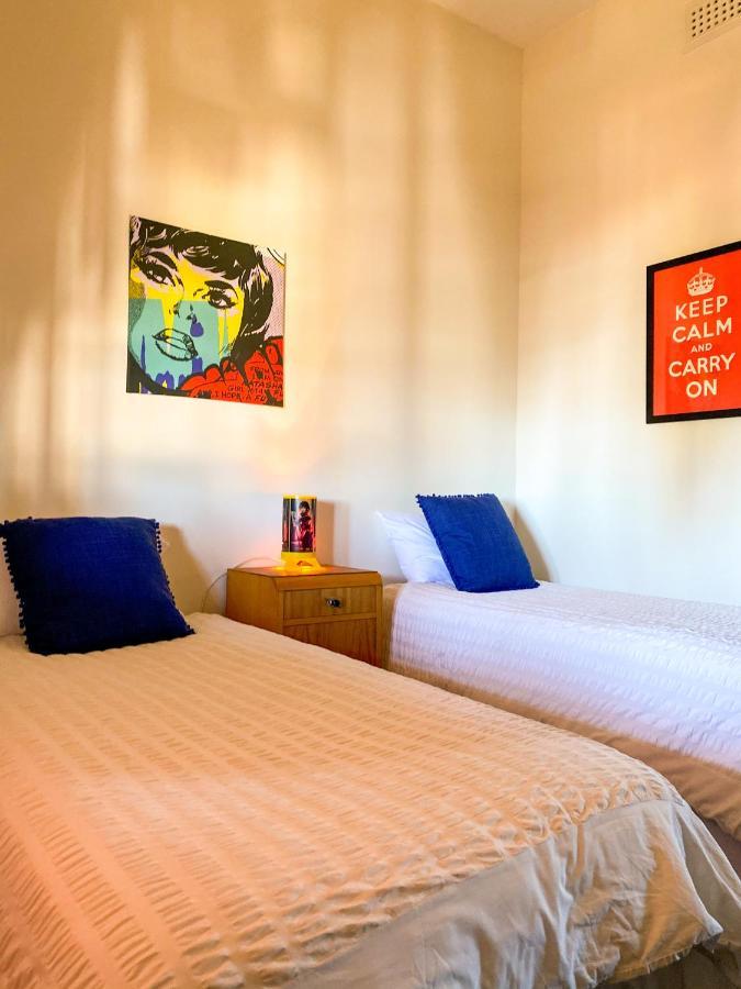 The Coorow Hotel Luaran gambar